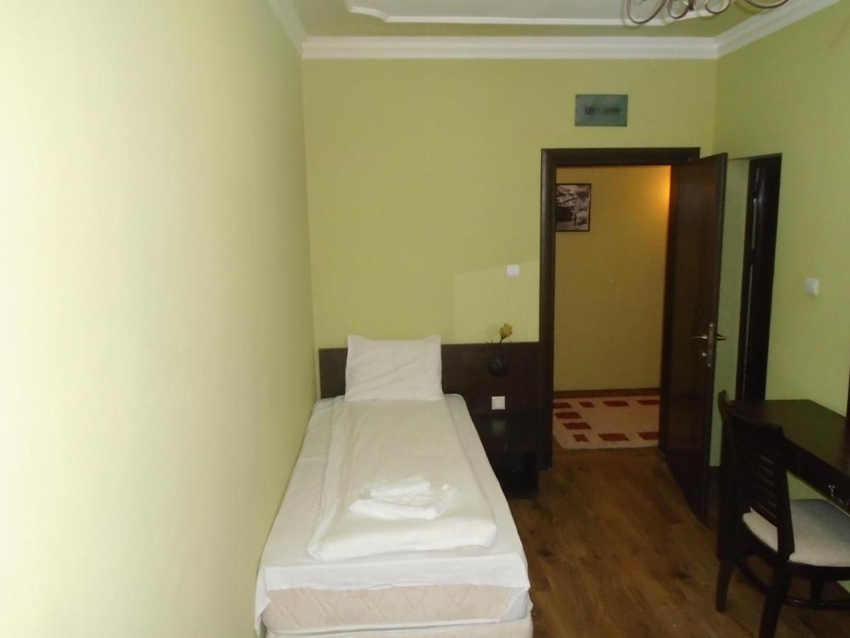 Bulgari Melnik Hotell Exteriör bild
